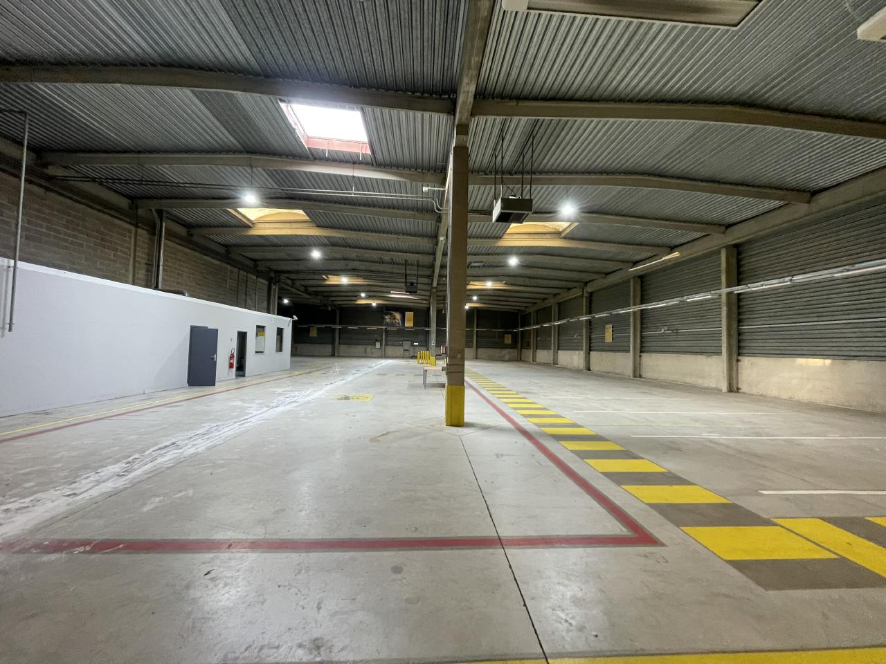 Local d'activité Blagnac 1220m² Location local d'activité Blagnac Haute-Garonne OLACT2419317 6